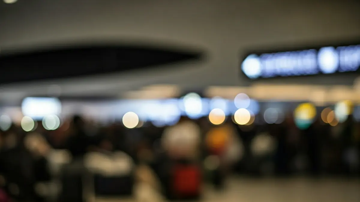 Imaxe xenérica dun panel de saídas nun aeroporto.