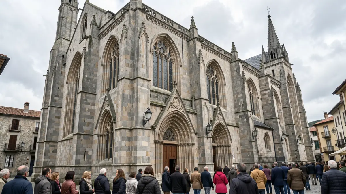 Imagen genérica de una fachada de catedral de piedra en Galicia.
