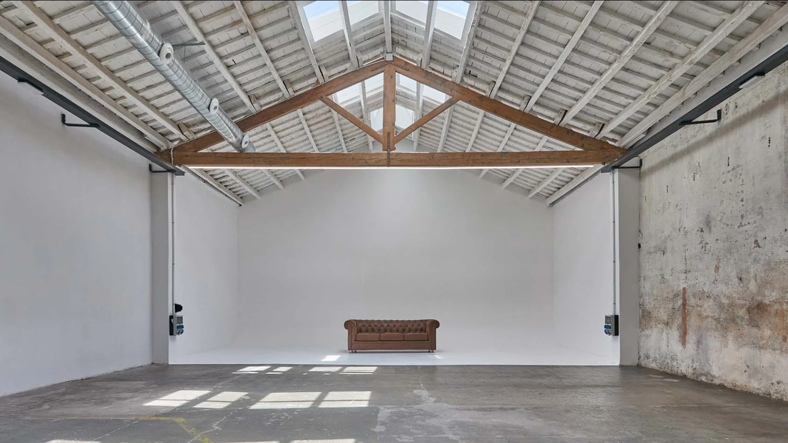 openbcn studios, un plató fotográfico no centro de Barcelona.