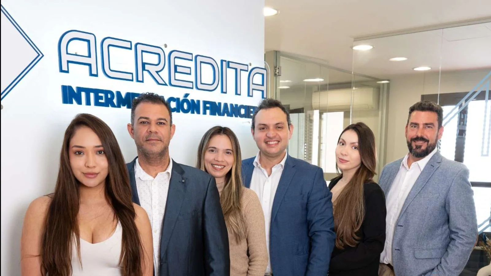A xeración que si pode comprar vivenda: as novas fórmulas que están permitindo acceder a unha hipoteca.