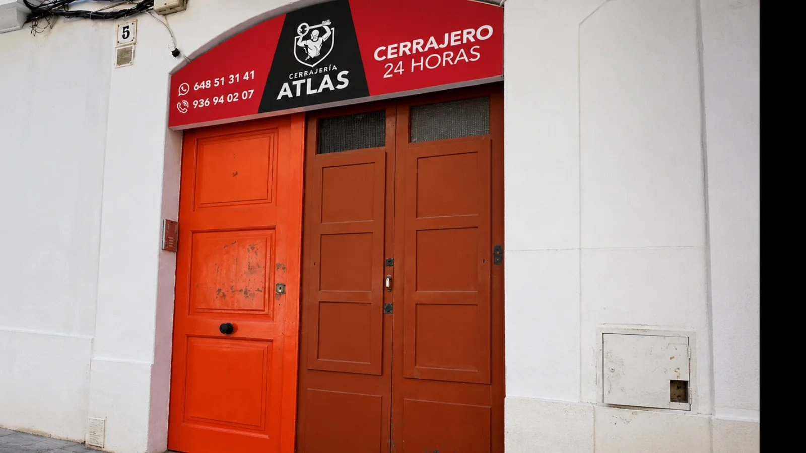Atlas Cerrajeros amplía a súa presenza coa apertura de novos locais