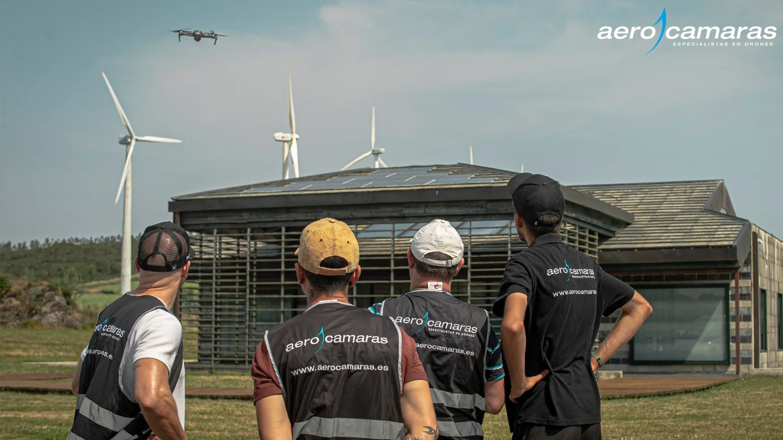 Cada vez máis sectores comezan a demandar pilotos de drones especializados