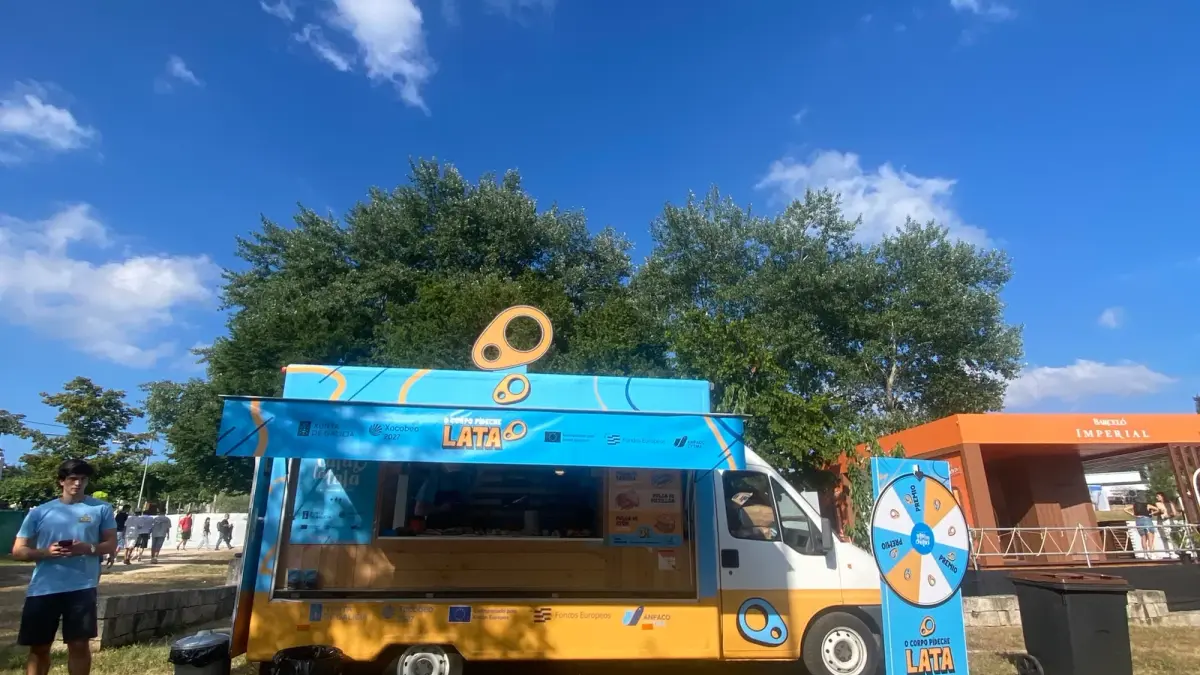 A foodtruck da Matriculata, nunha das súas paradas nos campus galegos. Foto: ANFACO-CECOPESCA